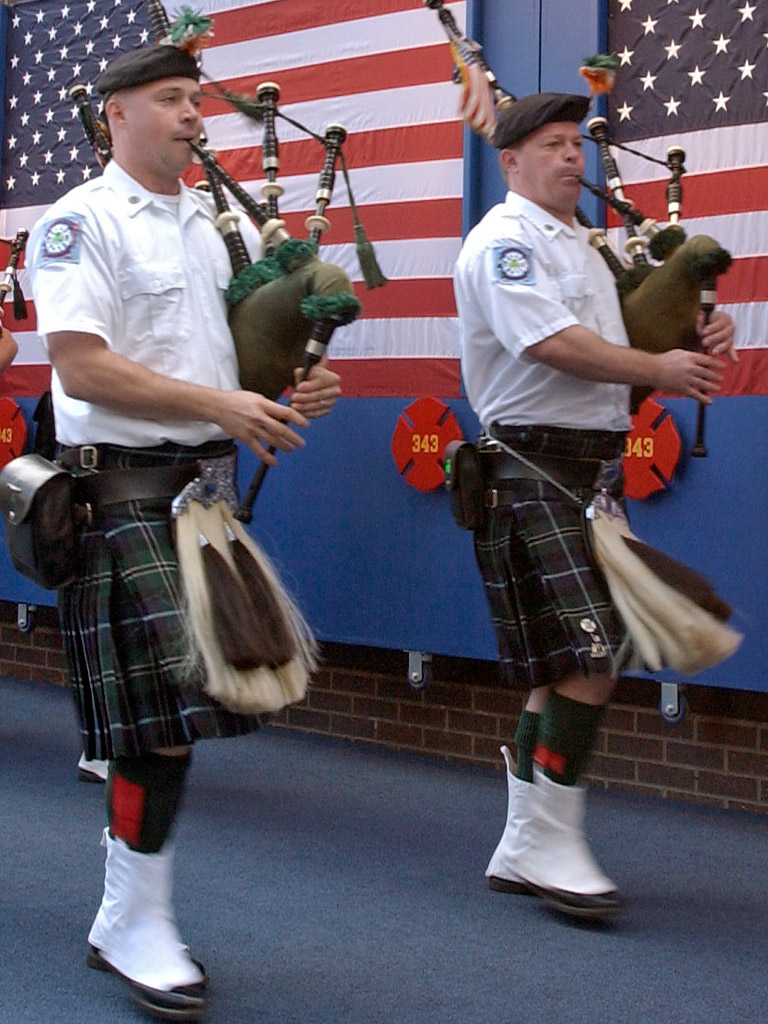 FDNY Emerald Society Pipes and Drums.  Photo by FF Christopher Landano of the FDNY Photo Unit. © 2006