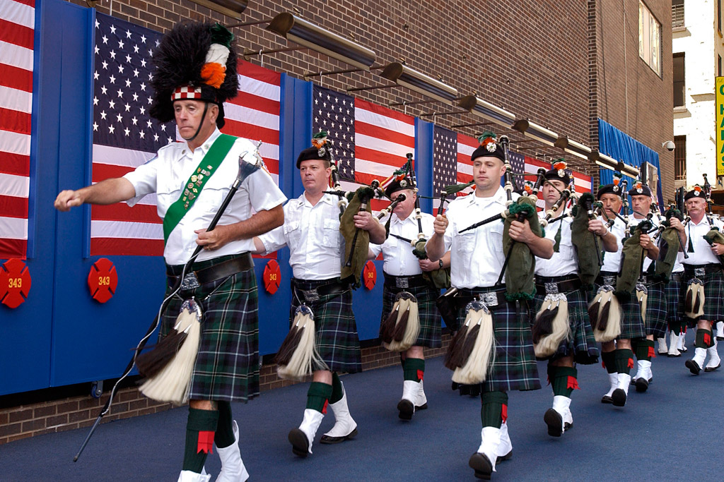 FDNY Emerald Society Pipes and Drums.  Photo by FF Christopher Landano of the FDNY Photo Unit. © 2006