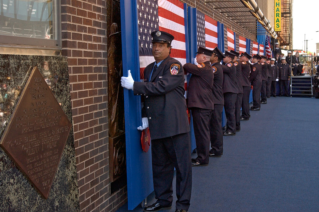 FDNY Memorial Wall Dedication 6/10/2006.  Photo by FF Christopher Landano of the FDNY Photo Unit. © 2006