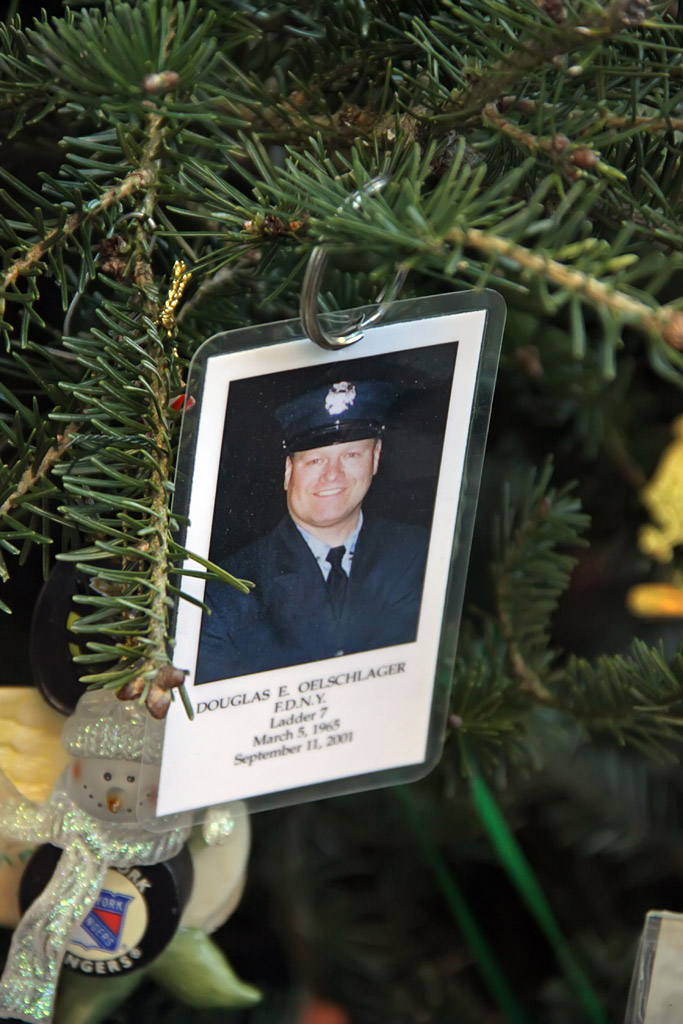 FDNY Memorial Wall Christmas Tree