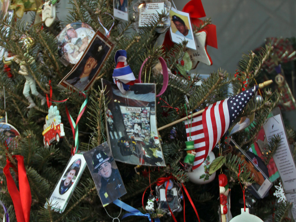 FDNY Memorial Wall Christmas Tree