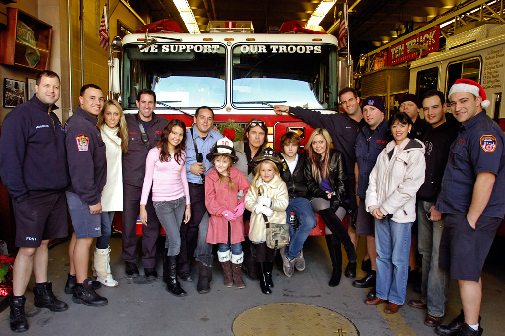 Photo by Rob McDermott of the FDNY Photo Unit, ©2007 FDNY. All Rights Reserved