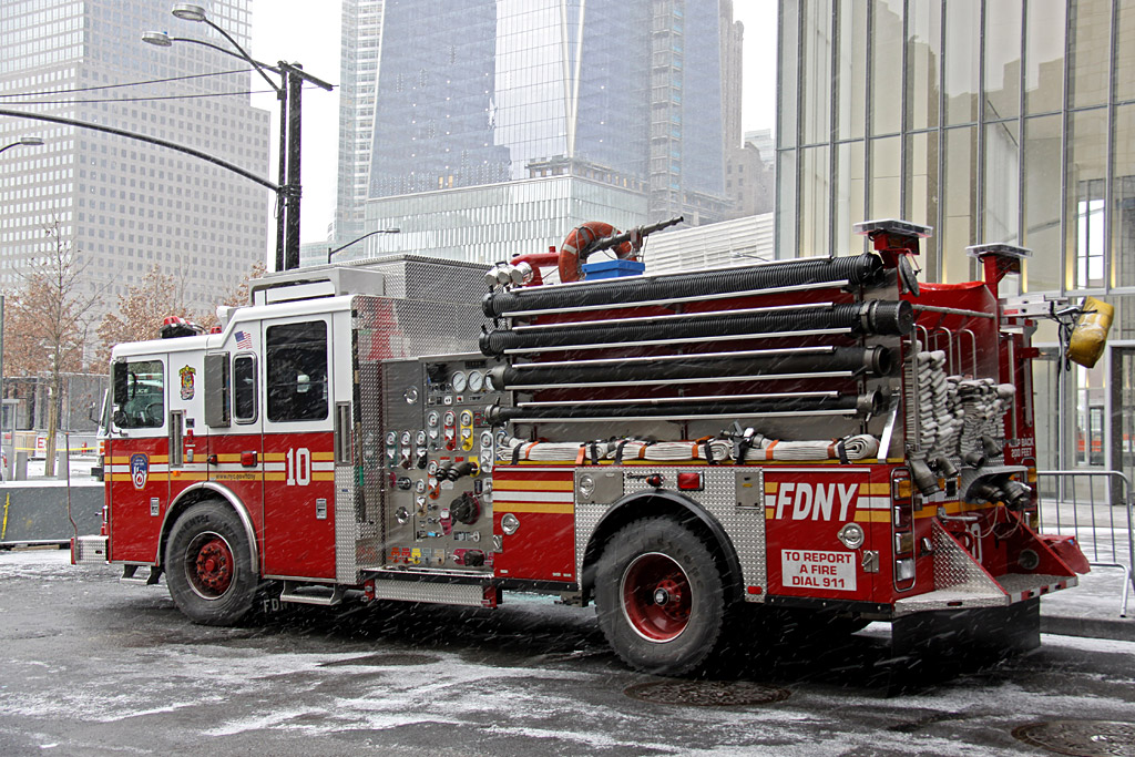 2013 2000 gpm 2-Stage Seagrave High Pressure Pumper SP 13001H