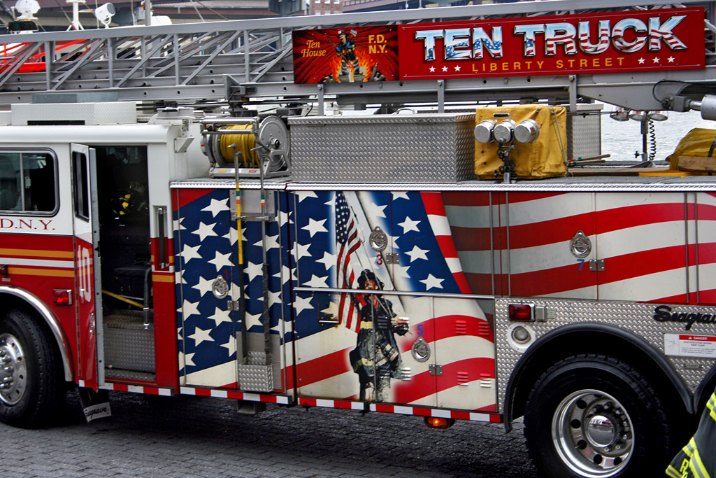 Ladder 10 Driver Side Mural